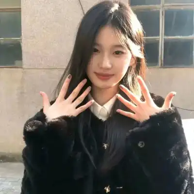 梁欣然